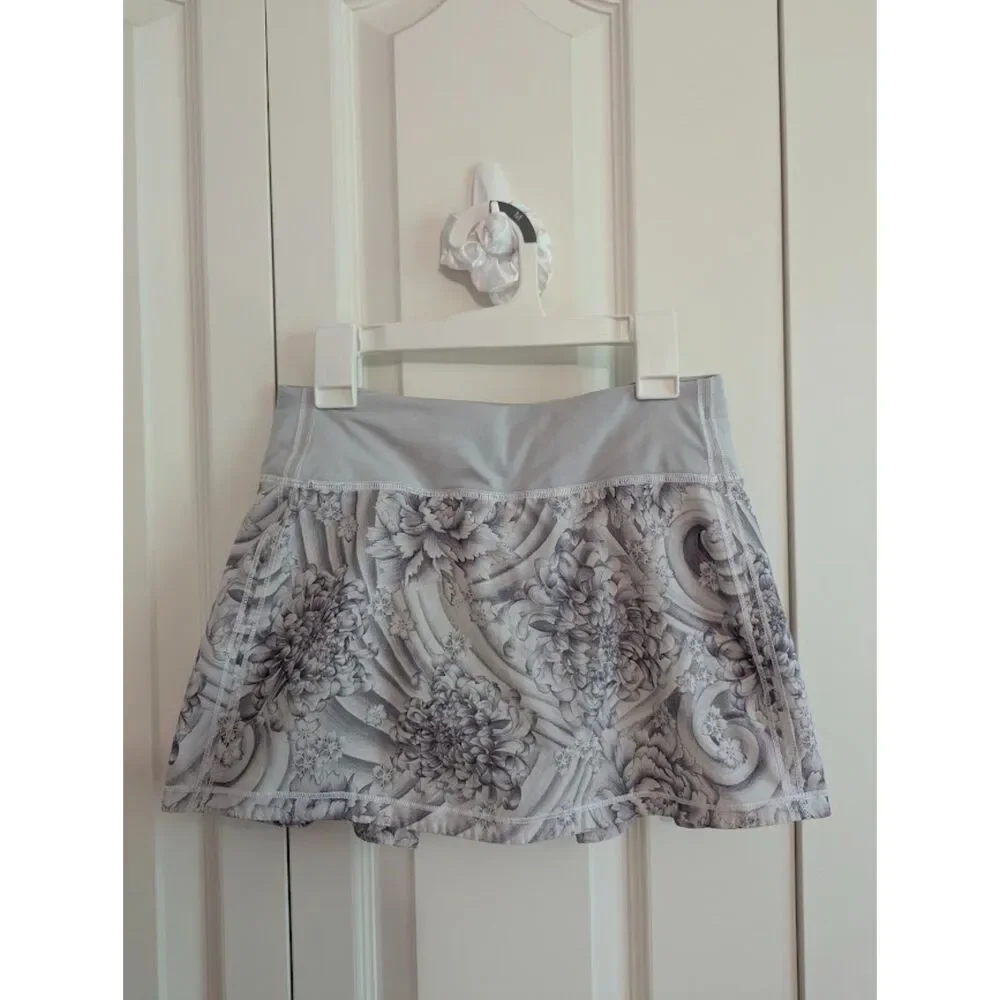 Lululemon 2 Pace Rival Skirt gray floral Mini Twine White golf tennis pickleball